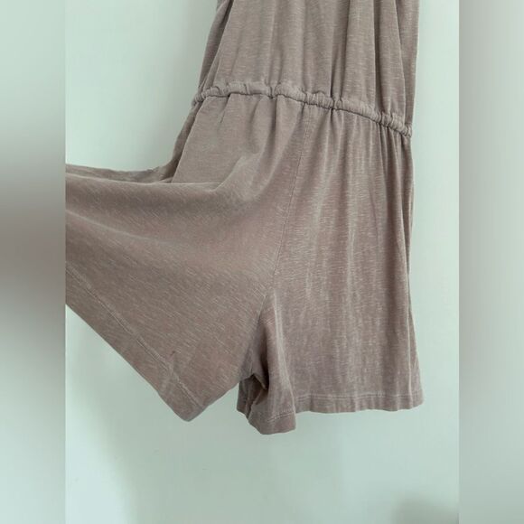 Sundry by Anthropologie Tan Sleeveless Romper - Picture 9 of 11